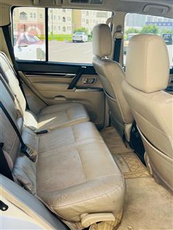 ميتسوبيشي باجيرو